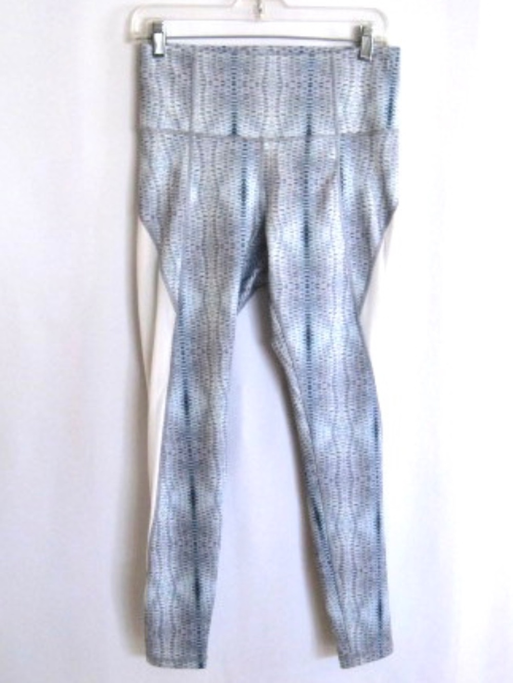 AURUM Steel Scales Yoga Legging.